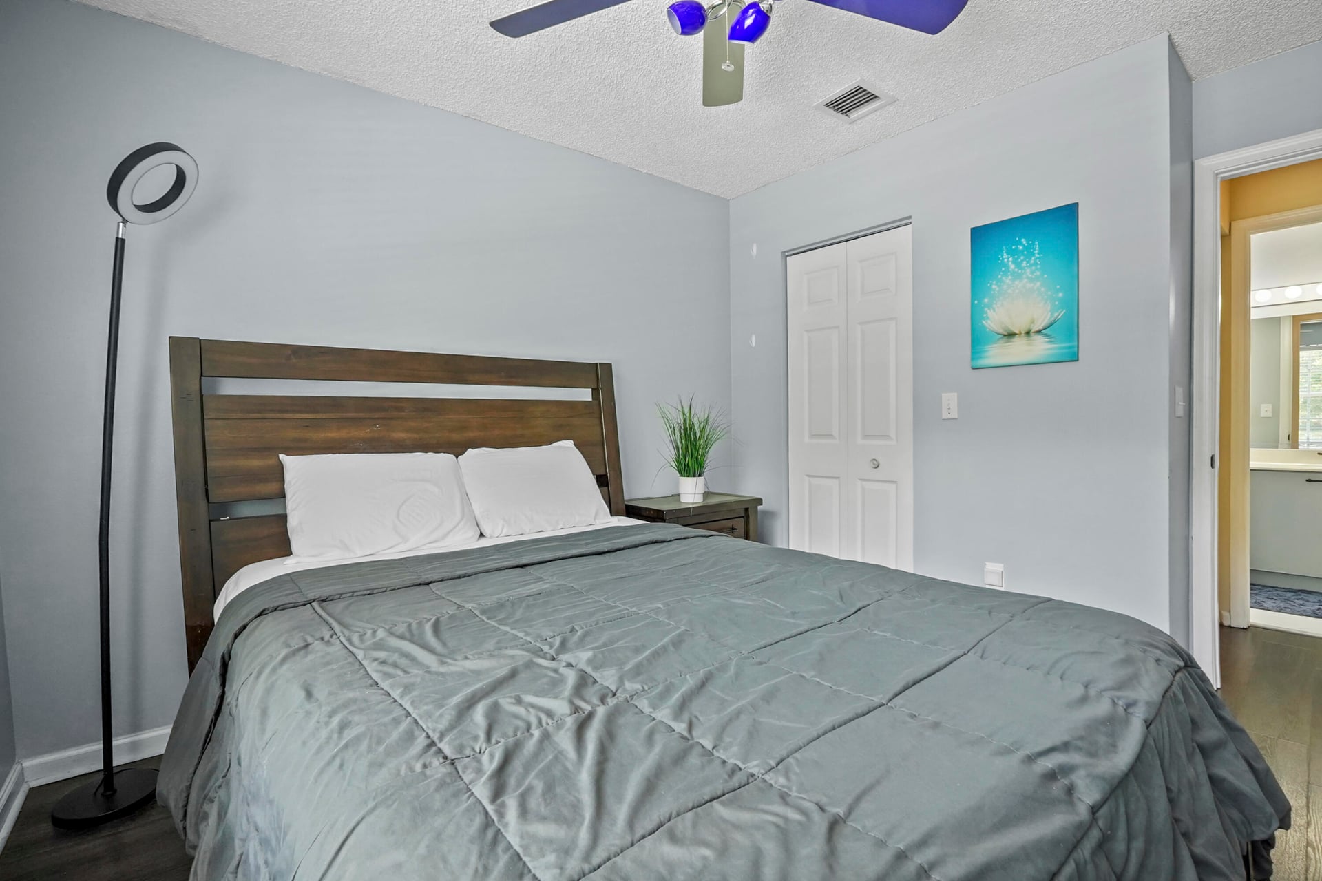 Residence photo 24