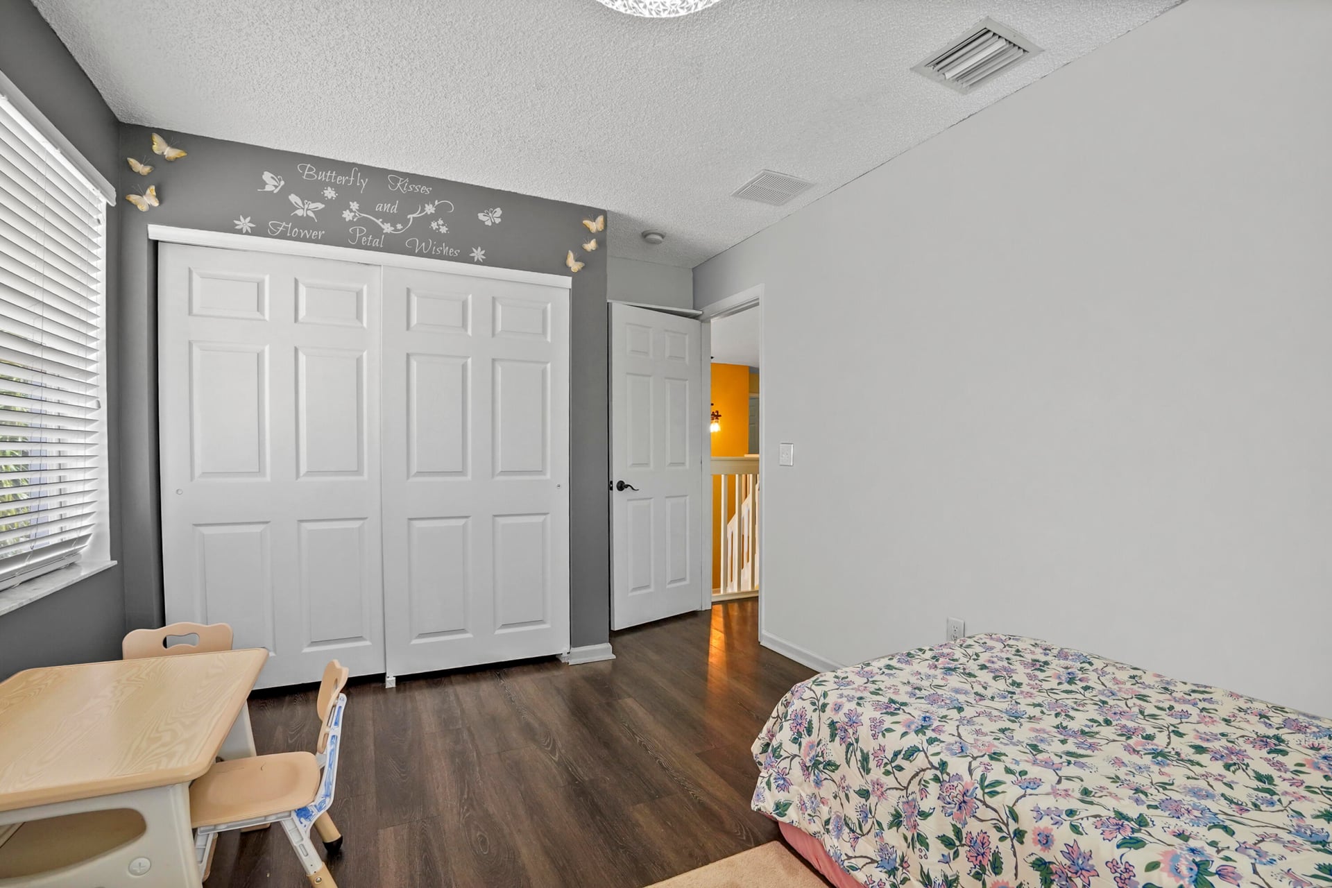 Residence photo 30