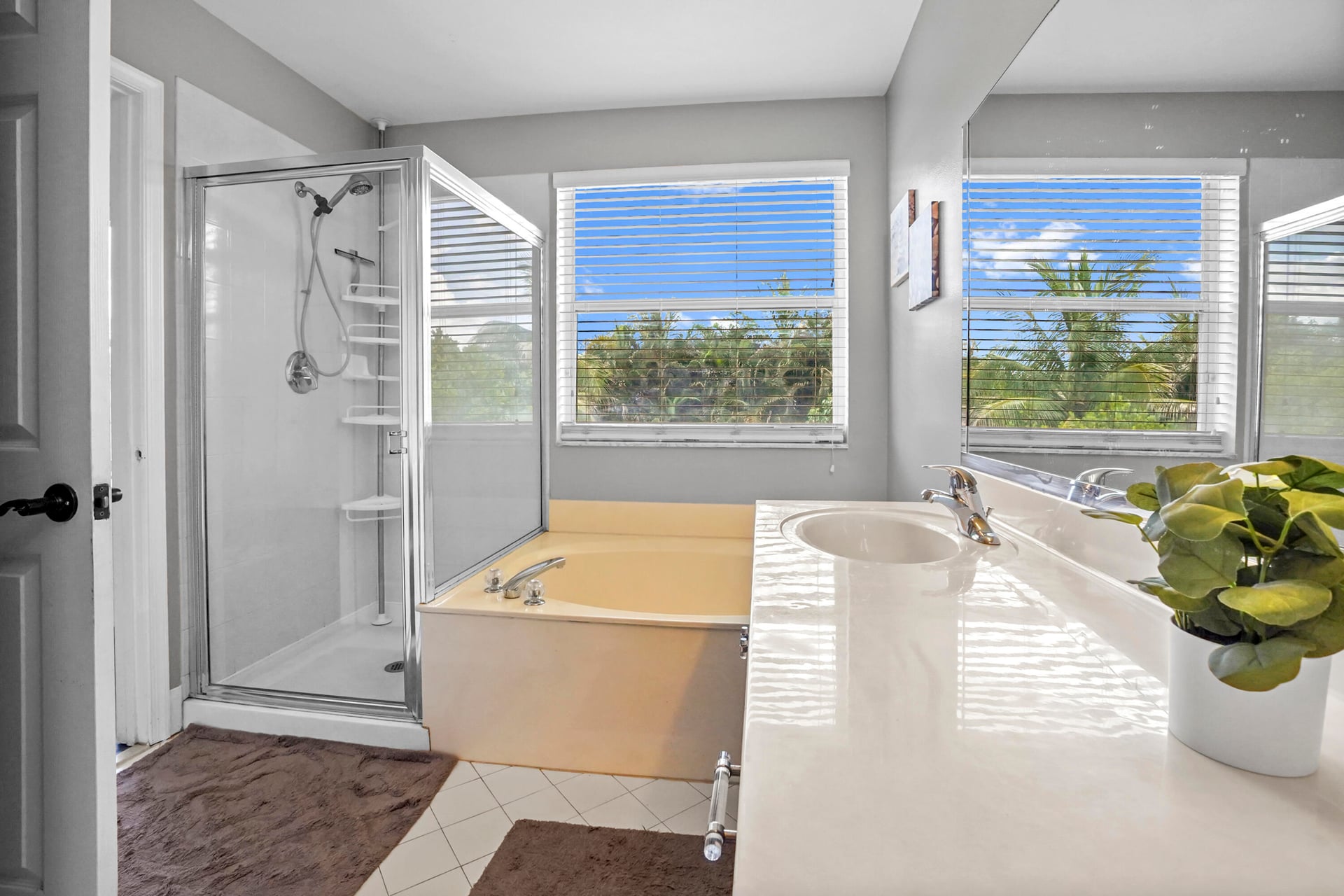 Residence photo 34