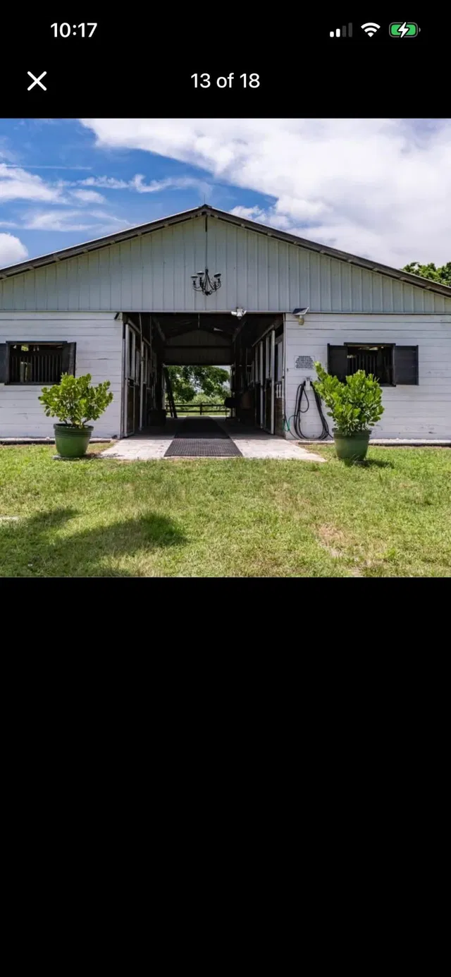  Residence photo 9