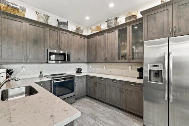 Residence photo 15