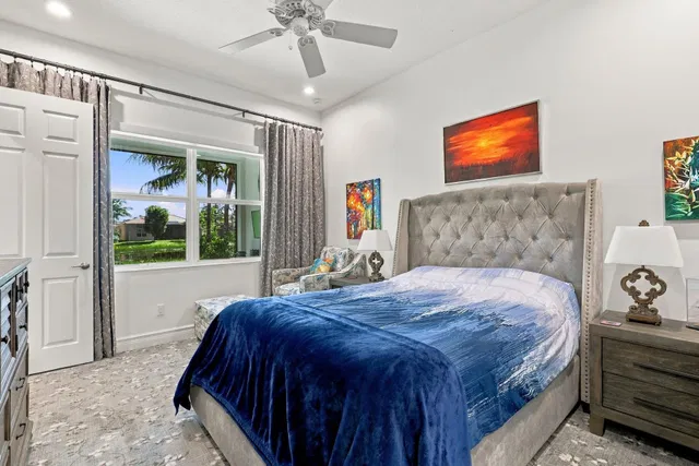 Residence photo 20