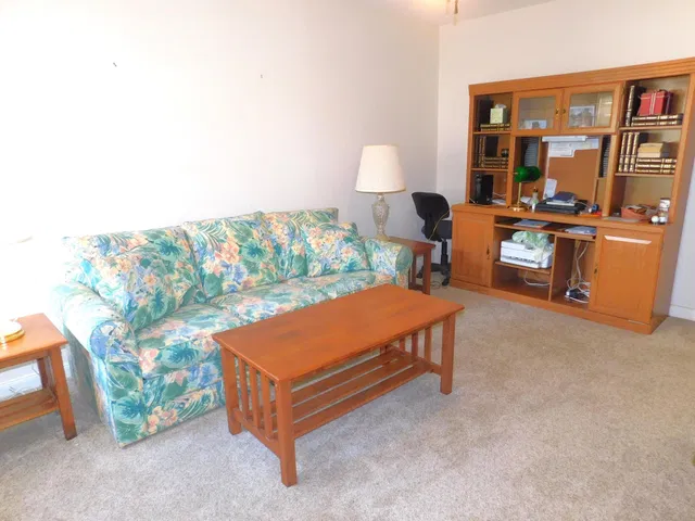 Residence photo 12