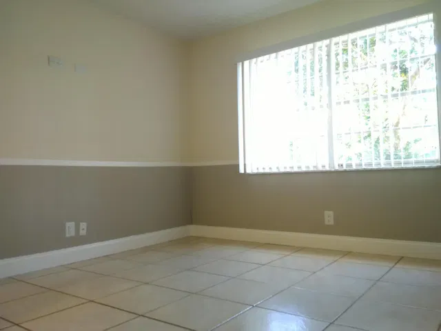 Unit 105 photo 5