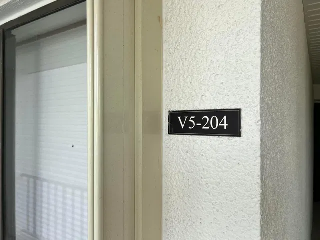 Unit 204V5 photo 3