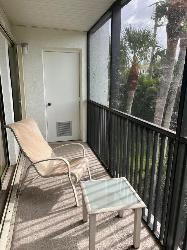 Unit 204V5 photo 11