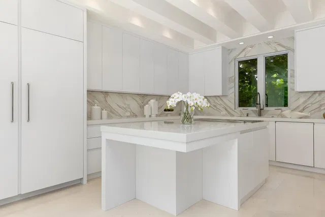 Estate Section Palm Beach Residence photo 15