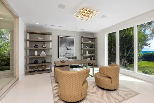 Estate Section Palm Beach Residence photo 18