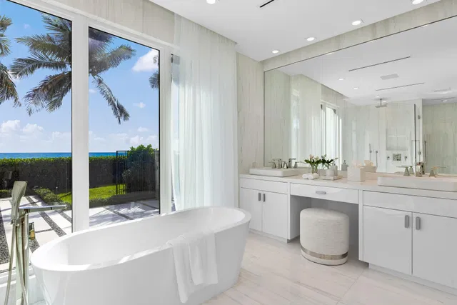 Estate Section Palm Beach Residence photo 23
