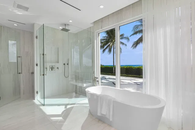Estate Section Palm Beach Residence photo 24