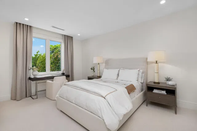 Estate Section Palm Beach Residence photo 35