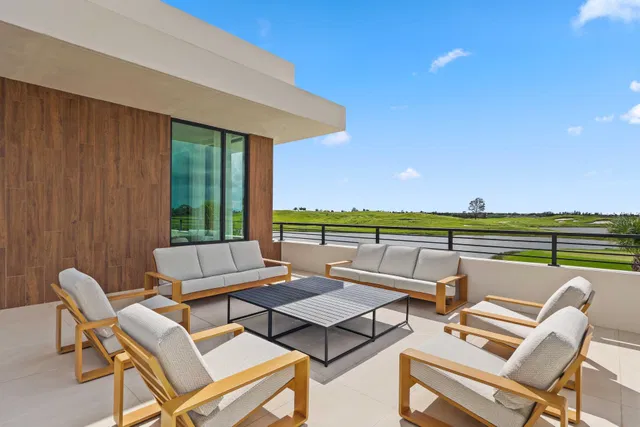 Panther National Palm Beach Gardens Residence photo 26