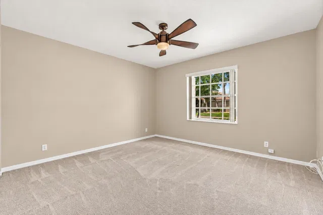 Residence photo 21