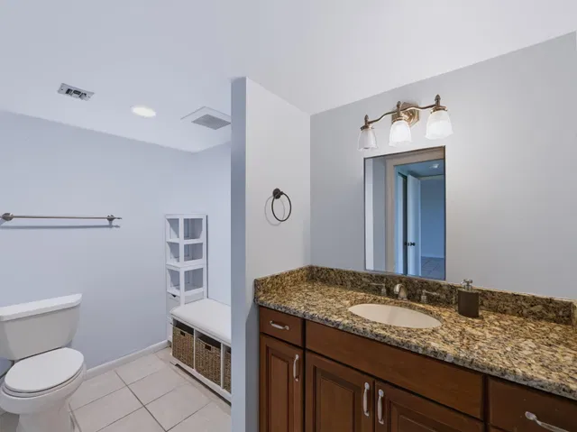 Unit 105 photo 21