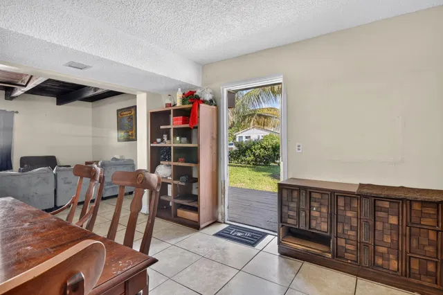 Downtown West Palm Beach Residence photo 11