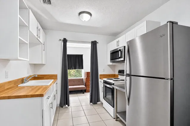 Downtown West Palm Beach Residence photo 15