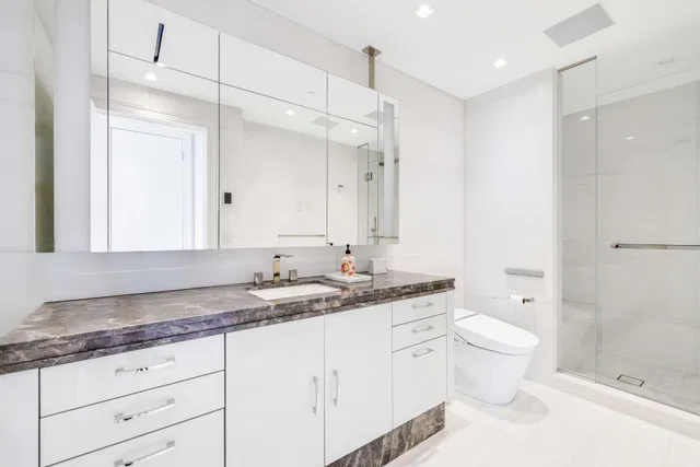 Bristol Palm Beach Unit 1101 photo 31
