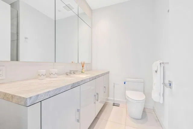 Bristol Palm Beach Unit 1101 photo 35