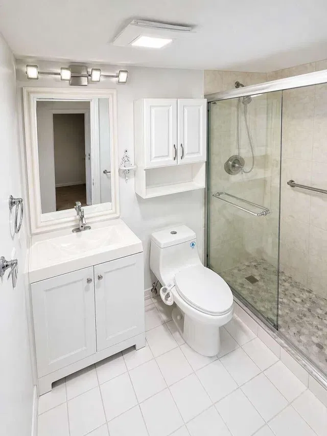 Unit 103 photo 3
