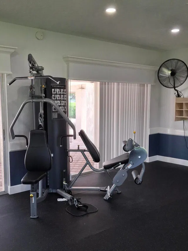 Unit 204 photo 20