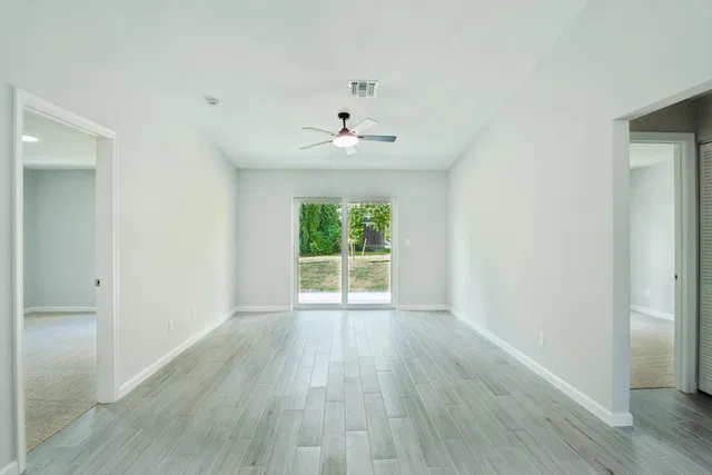 Residence photo 2