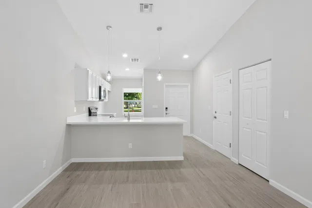 Residence photo 6
