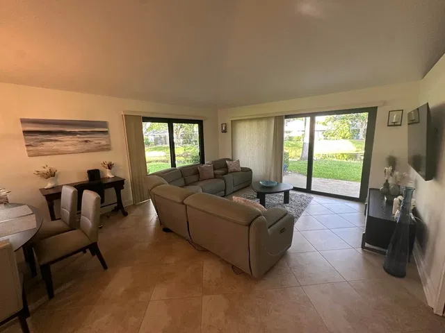 PGA National Palm Beach Gardens Residence photo 15