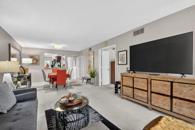  Unit 204 photo 22
