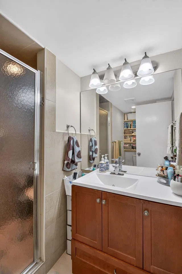  Unit 204 photo 33