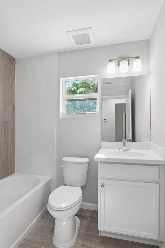  Residence photo 7