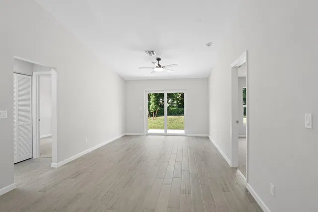  Residence photo 14