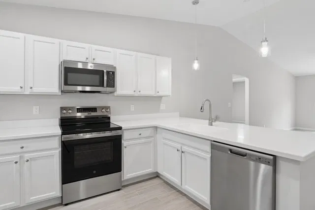  Residence photo 25