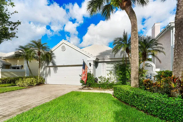 PGA National Palm Beach Gardens Residence photo 26