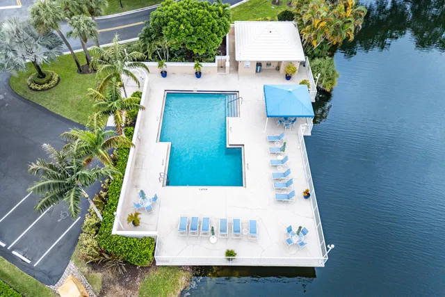 PGA National Palm Beach Gardens Residence photo 31