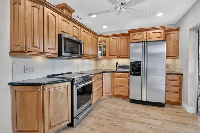 Residence photo 20