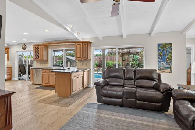Residence photo 27