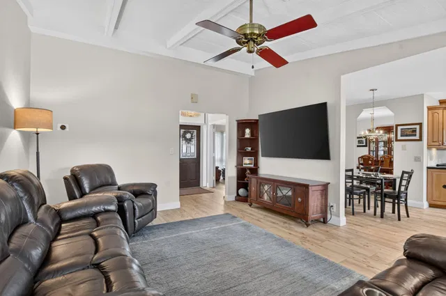 Residence photo 29