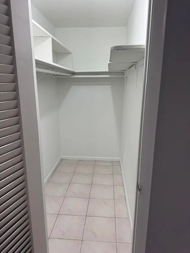  Residence photo 17