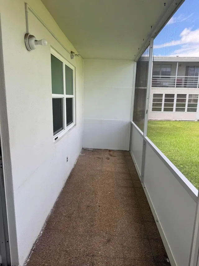  Residence photo 29