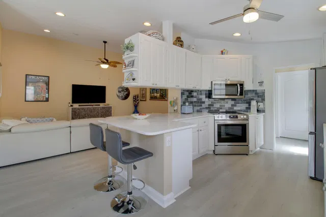 Residence photo 10