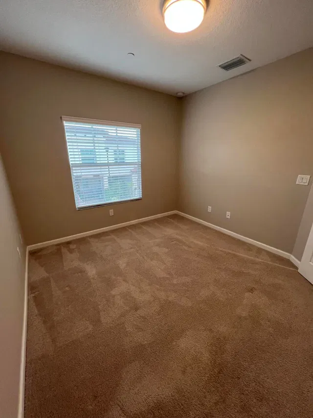Residence photo 9
