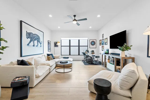 Boca Bridges Residence photo 5