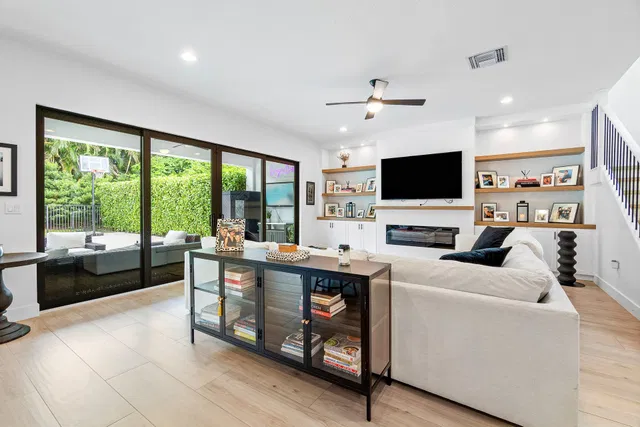 Boca Bridges Residence photo 6