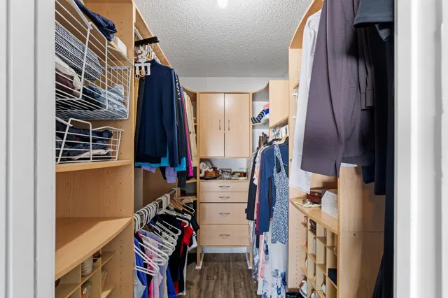 Residence photo 14