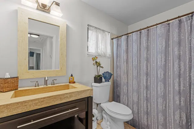 Residence photo 18