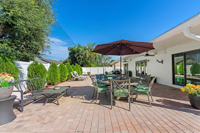 Residence photo 26