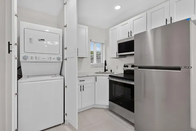 West Palm Beach Residence photo 7