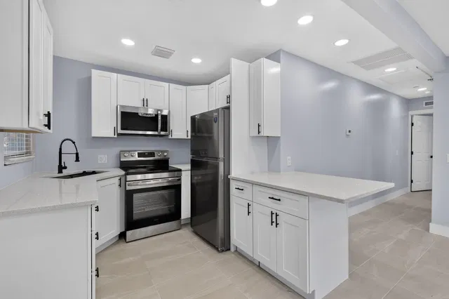 West Palm Beach Residence photo 30