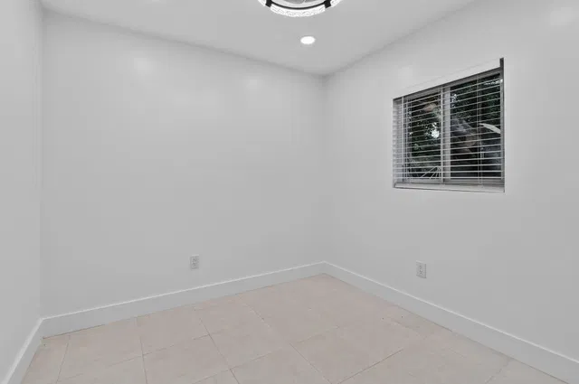 West Palm Beach Residence photo 42