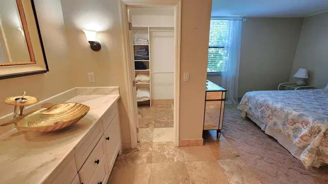  Unit 3402 photo 13